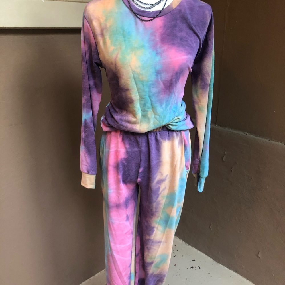 Tie dye sweatpants set